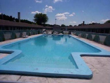 Knights Inn ويست سبرينغفيلد المرافق الصورة